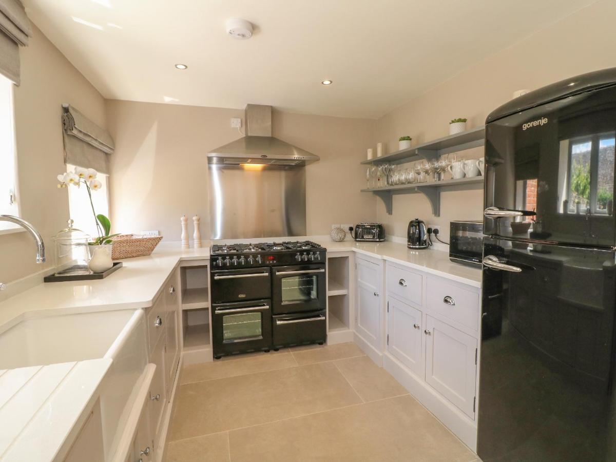 Villa Upper Barn Stafford Esterno foto